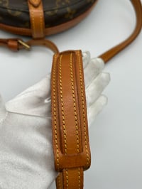 Image 11 of Louis Vuitton Chantilly MM Monogram Canvas Crossbody Bag 5