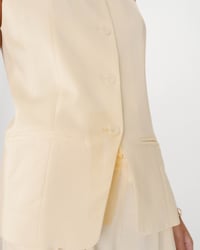 Image 3 of Chaleco Winston Beige