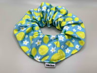 Lemons & Daisies Scrunchie