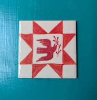 Red Quilt Bird tile