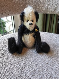 Image 1 of Artist panda bear HM Bears