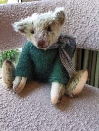 Image 1 of Artist bear by barricane bears "Marlow"