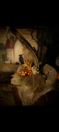 Image 3 of 64oz Primitive Pumpkin Candle 