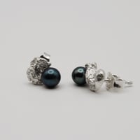 Image 4 of Nuggets with pearl 