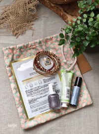 Image 2 of Reusable Gift Bag - Blush of Spring