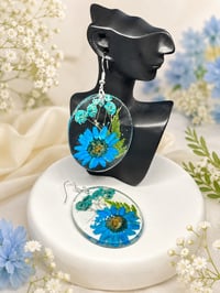 Image 3 of Flower Earrings 