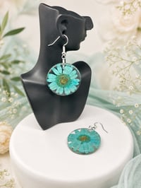 Image 2 of Flower Earrings 