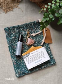 Image 3 of Reusable Gift Bag - Wildflower Shadows