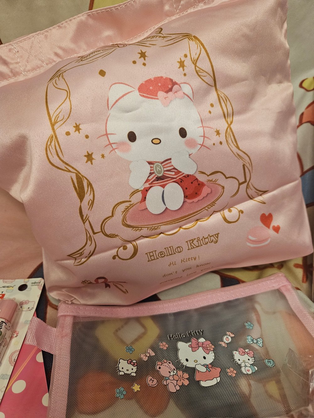 Image of Hello Kitty Satin Totebag Bundle 