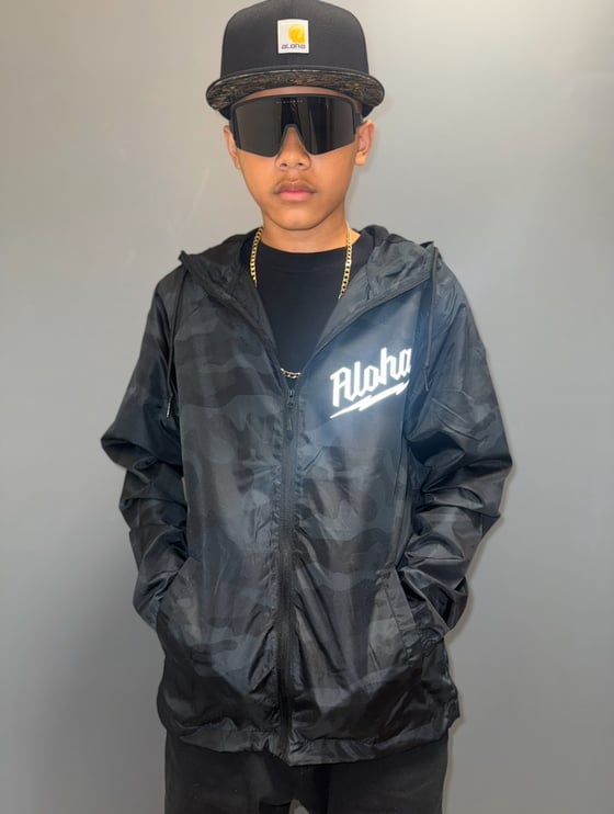 Image of ALOHA WAUKEE WINDBREAKER BLK