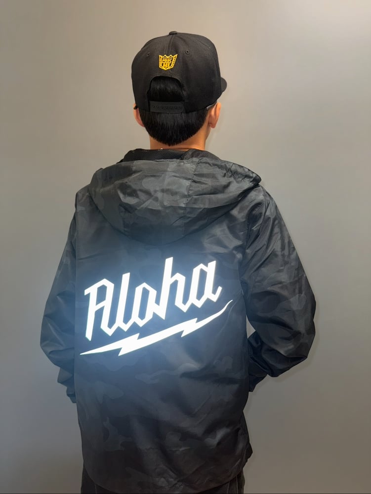 Image of ALOHA WAUKEE WINDBREAKER BLK