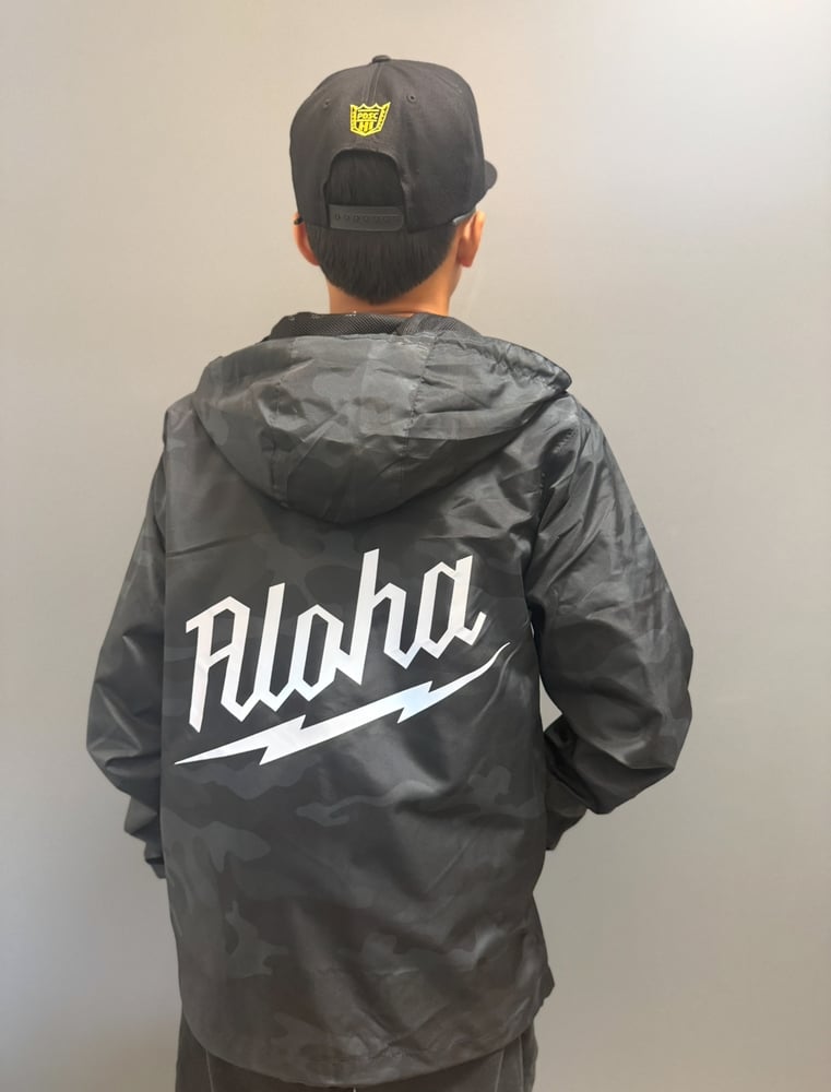 Image of ALOHA WAUKEE WINDBREAKER BLK