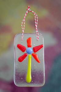 Image 2 of red flower fused glass
