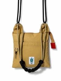 Image 3 of DOUBLE FACE BABY BAG - brick red / beige