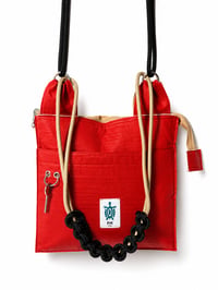 Image 2 of DOUBLE FACE BABY BAG - brick red / beige
