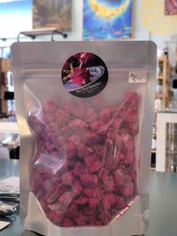Image 2 of Freeze-Dried Organic Dragon Fruit 