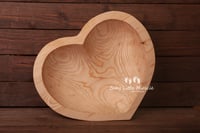 Image 1 of Heart wooden bowl dark brown and natural