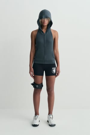 Image of KAMIGIN - Zip-Up Hooded Vest
