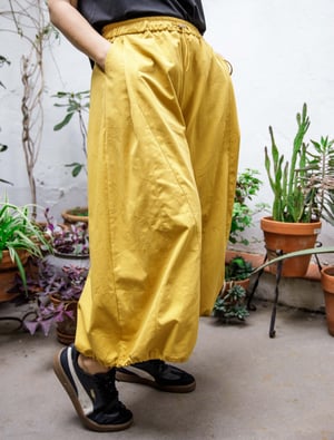 Image of Pantalón amplio unisex