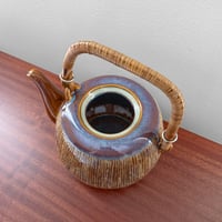 Image 4 of Søholm Manilla Teapot