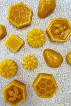 Image of Beeswax Petites