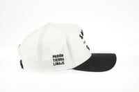 Image 2 of Manada Black