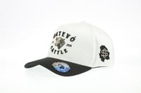 Image 1 of Manada Black