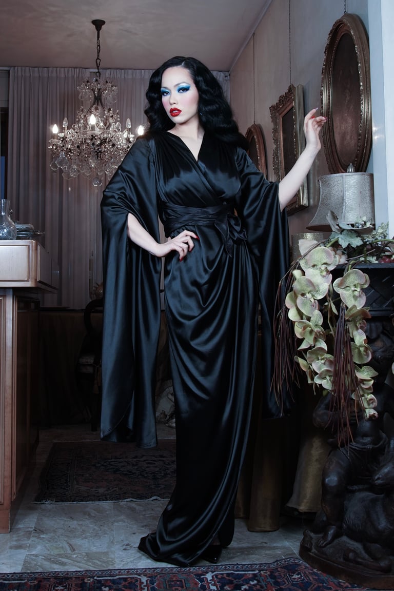 Black "Super Selene" Dressing Gown   Image 3