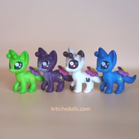 Image 2 of USA PRE-ORDER - Gleepus the Alien Cat - Blind Box Surprise Vinyl Figurine