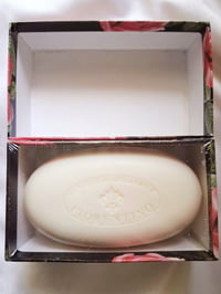 Image 2 of Rose Petals Scented Soap