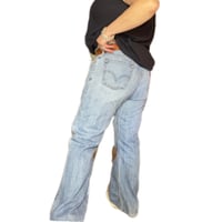 Image 2 of Men's Levi's 527 Vintage 2006, SZ 34/30 Low Rise , Boot cut , Med wash ,100% Cotton 