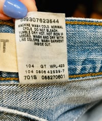 Image 8 of Men's Levi's 527 Vintage 2006, SZ 34/30 Low Rise , Boot cut , Med wash ,100% Cotton 