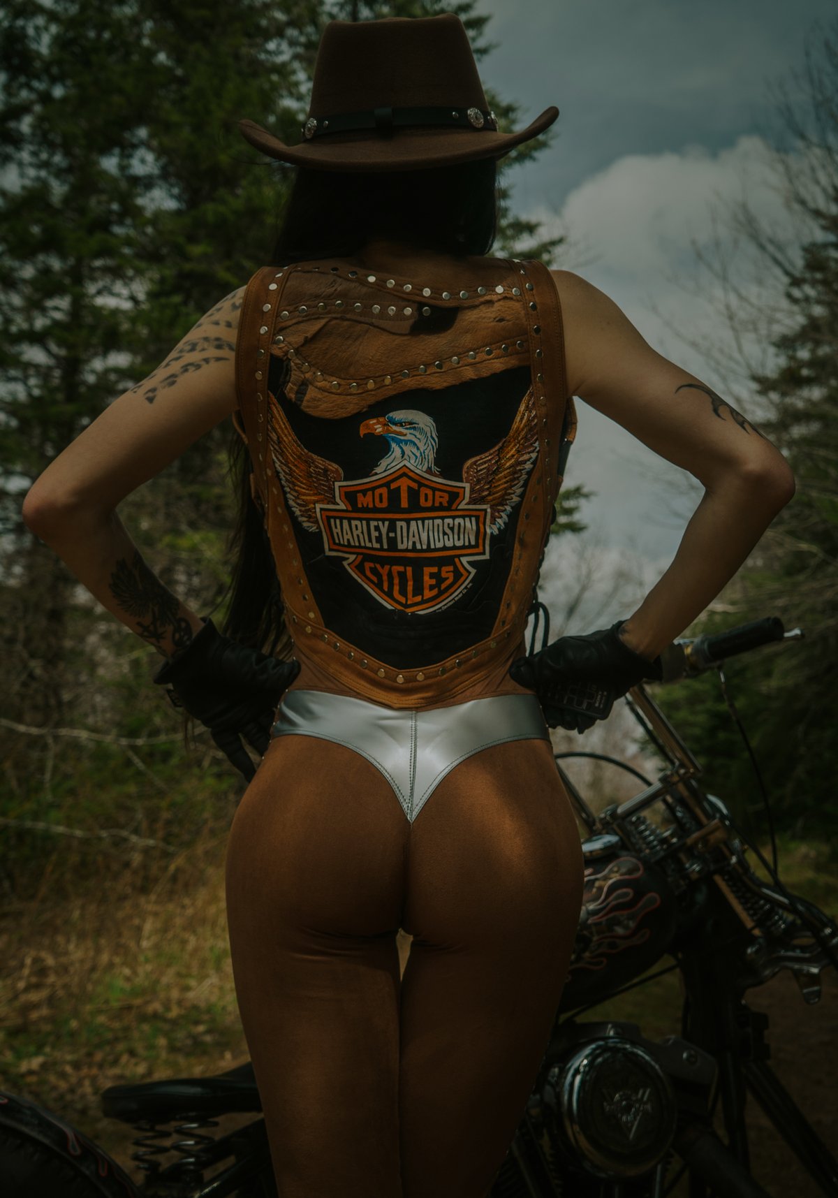 Image of Toxic Vision Into The Woods vest