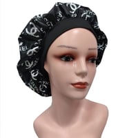 black cc bonnet
