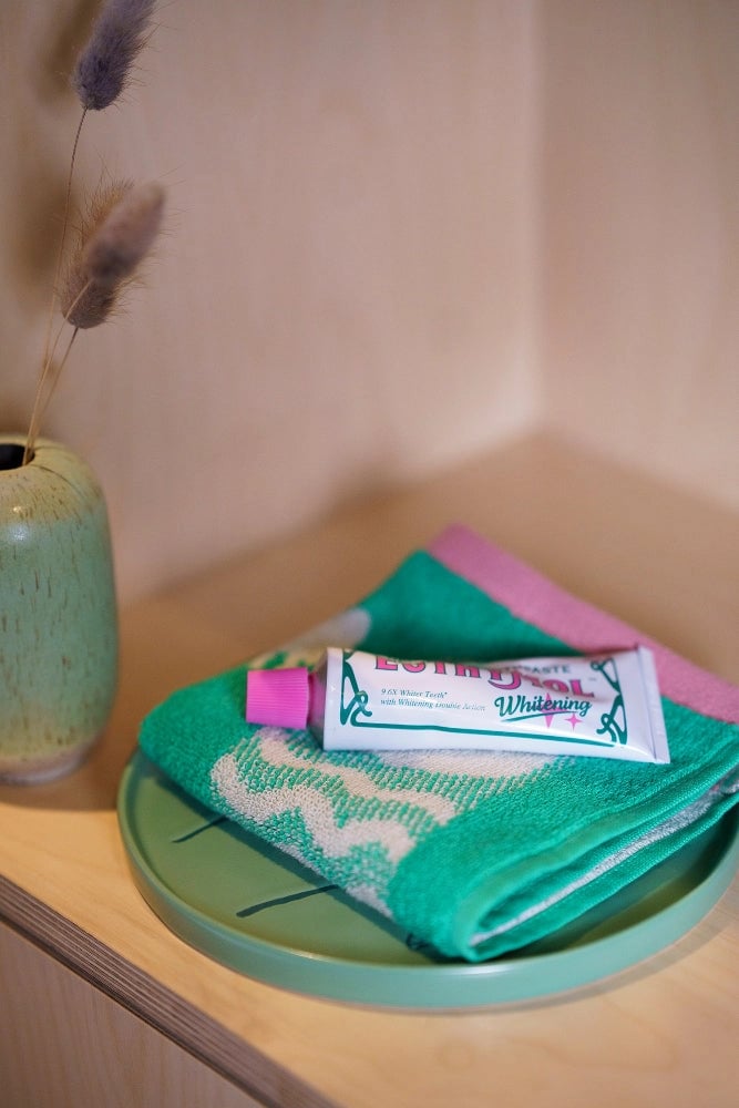 PETITE SERVIETTE DE TOILETTE - DONNA WILSON (PLUSIEURS MODÈLES) Image 6