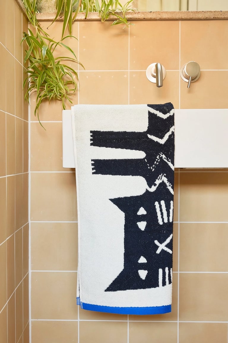 SERVIETTE DE BAIN CHAT - DONNA WILSON Image 3