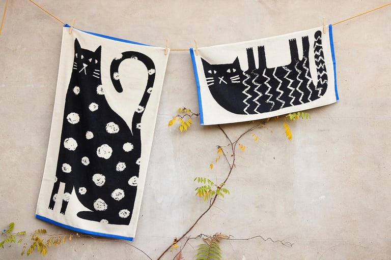 SERVIETTE DE BAIN CHAT - DONNA WILSON Image 2