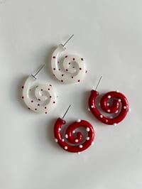 Image 4 of Endless Spiral Earrings