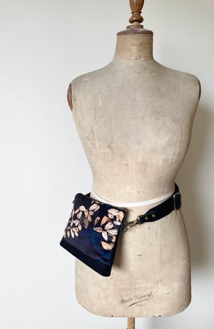 Image of Loch leaf, mini velvet crossbody / belt bag