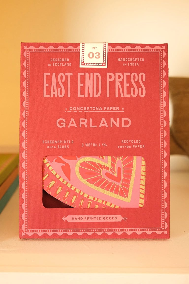 GUIRLANDE ACCORDÉON COEURS - EAST END PRESS Image 10