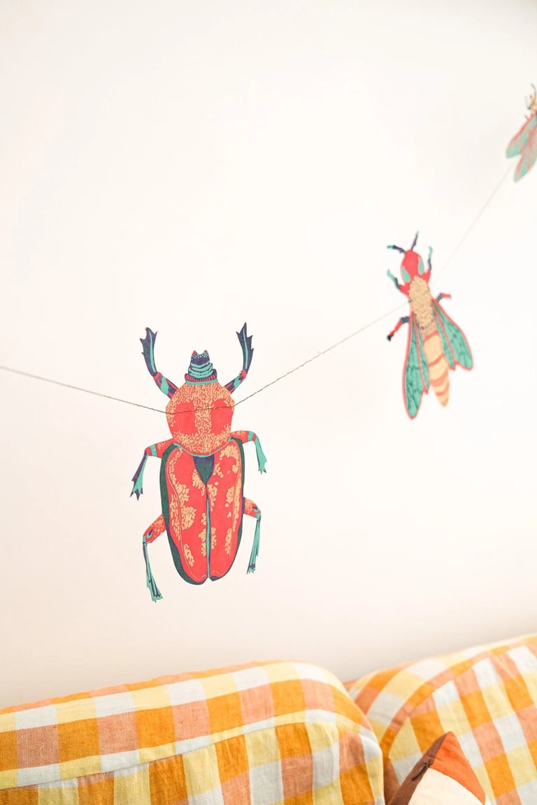 GUIRLANDE COUSUE INSECTES - EAST END PRESS Image 12