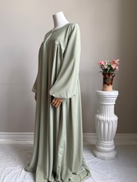 Image 2 of Amani (أماني) – Pistachio