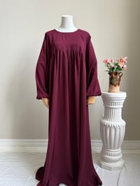 Image 1 of Qalbah (قلبه) – Burgundy
