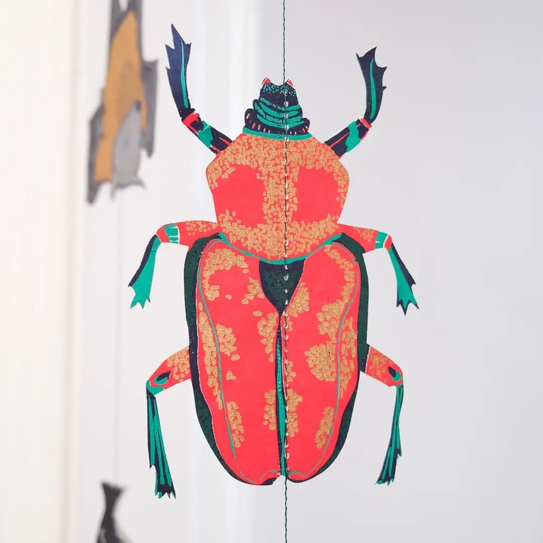 GUIRLANDE VERTICALE COUSUE INSECTES - EAST END PRESS Image 4