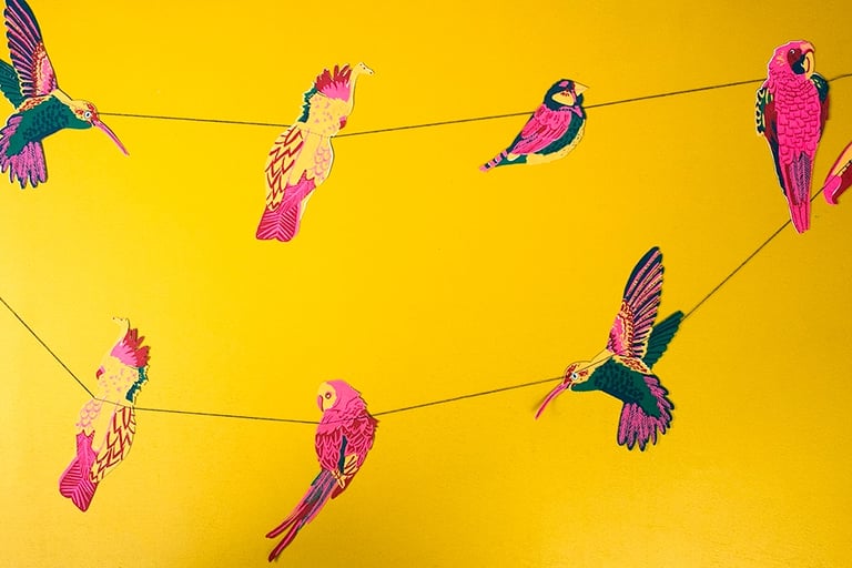 GUIRLANDE COUSUE OISEAUX TROPICAUX - EAST END PRESS Image 2