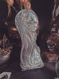 Image 2 of Kiss bud vase 