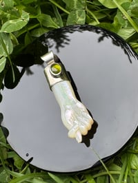 Image 14 of Mother of Pearl and tourmaline mano figa