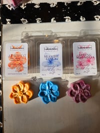 Image 3 of Wax Melts - Flower & Regular Shape