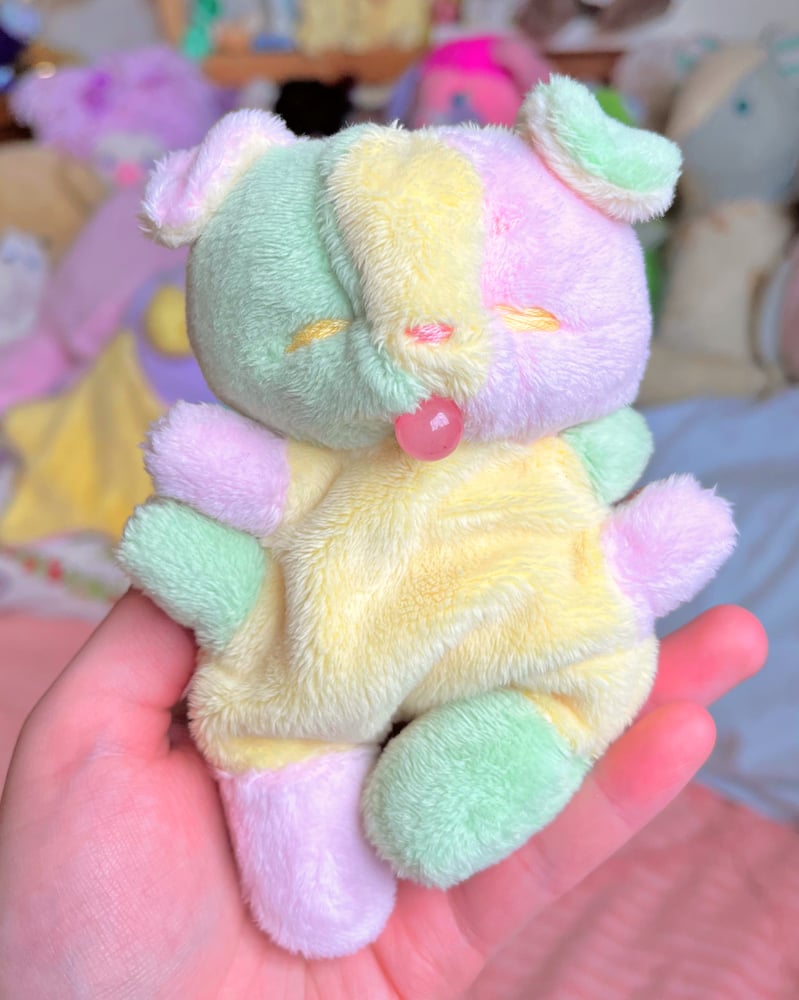 Image of Hugg-A-Me Babey! Rainbow Sherbet