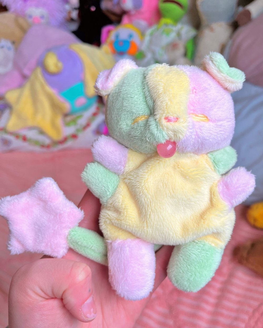 Image of Hugg-A-Me Babey! Rainbow Sherbet